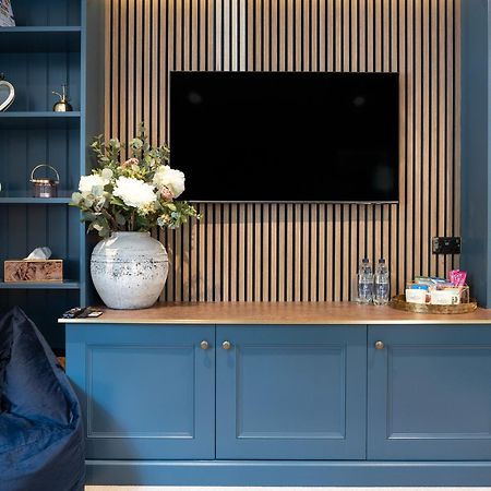 Отель The Bridge House Henley Экстерьер фото