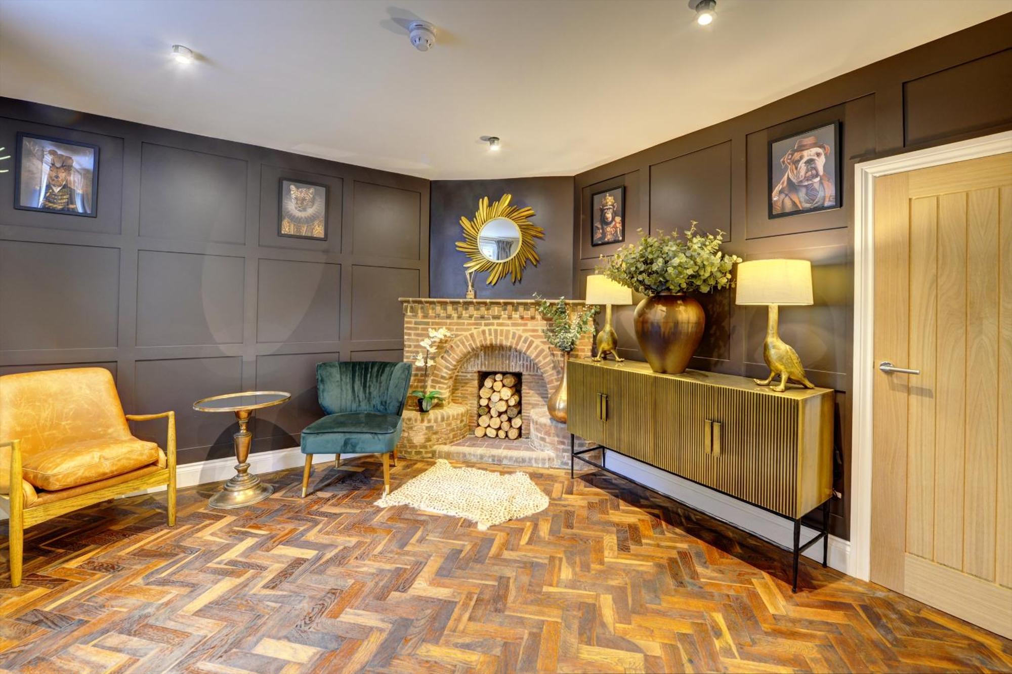 Отель The Bridge House Henley Экстерьер фото