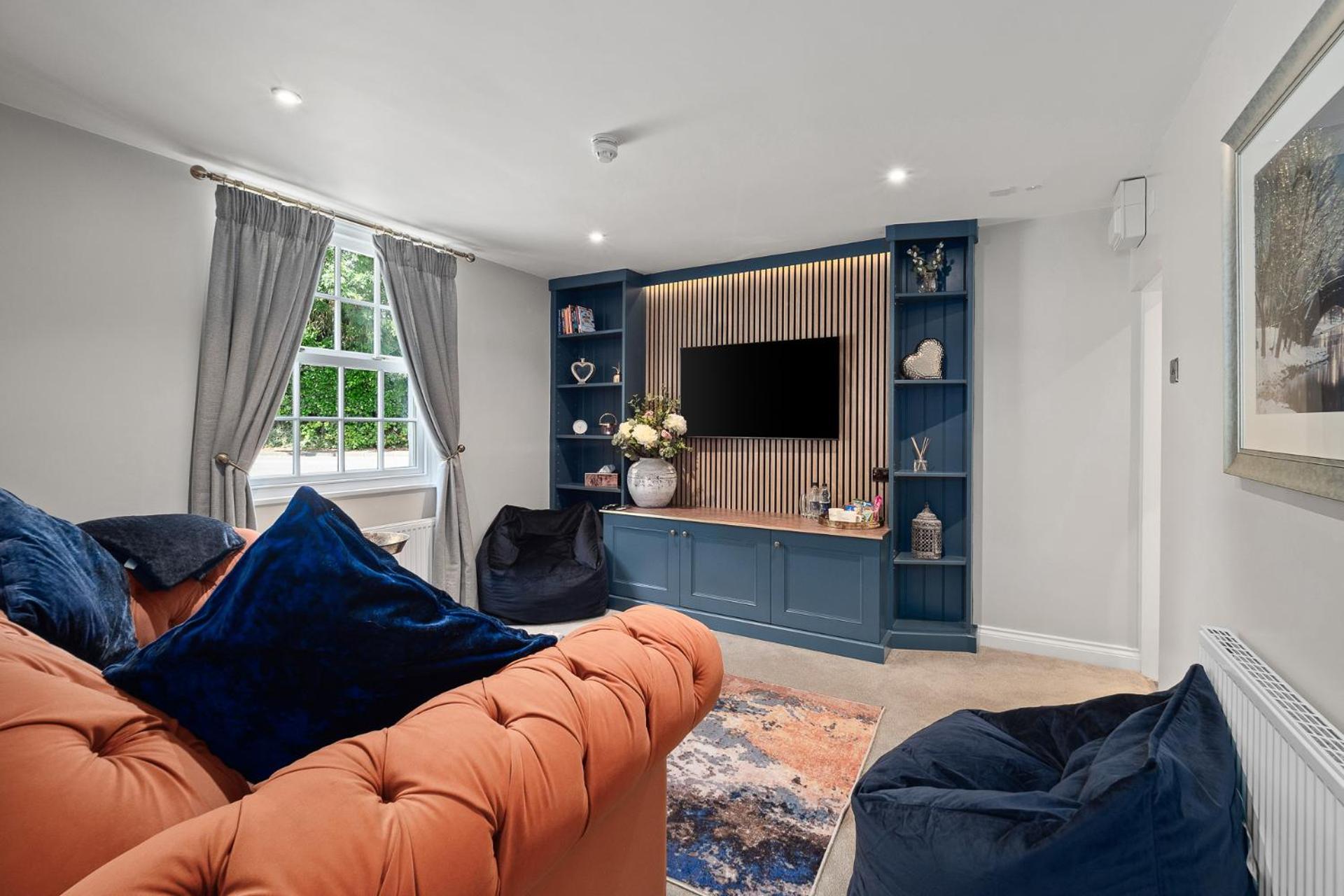 Отель The Bridge House Henley Экстерьер фото