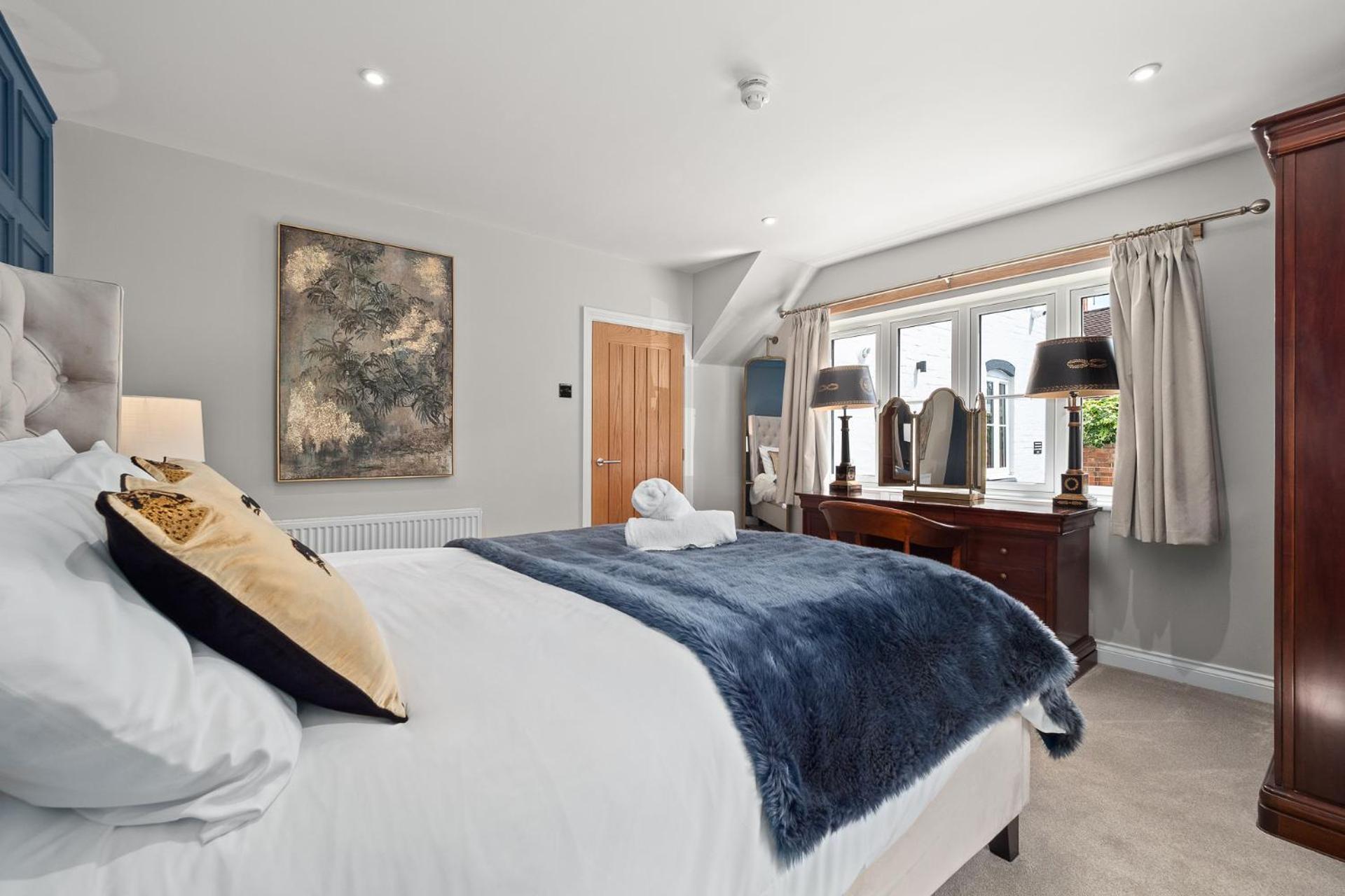 Отель The Bridge House Henley Экстерьер фото